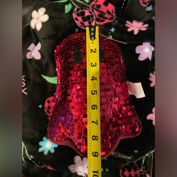 CHRISTIAN SIRIANO NWT Halloween Hot Pink Sequin Plush Weighted Ghost 👻💖🪩 - Picture 4 of 10